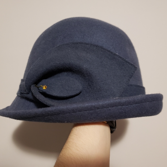 Blue wool hat - Picture 3 of 4